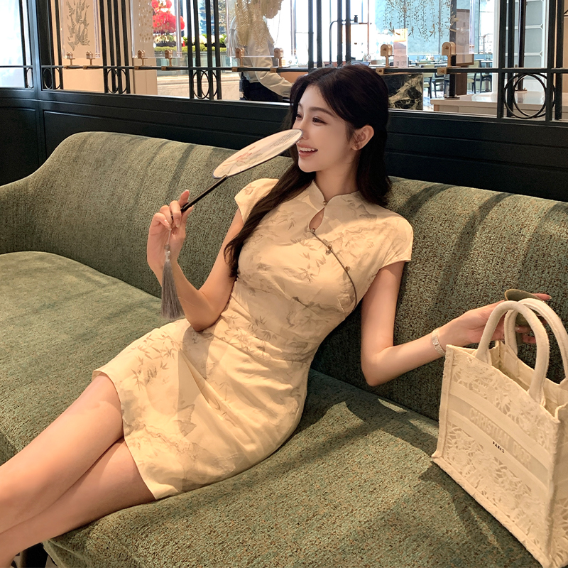 水墨印花连衣裙夏季