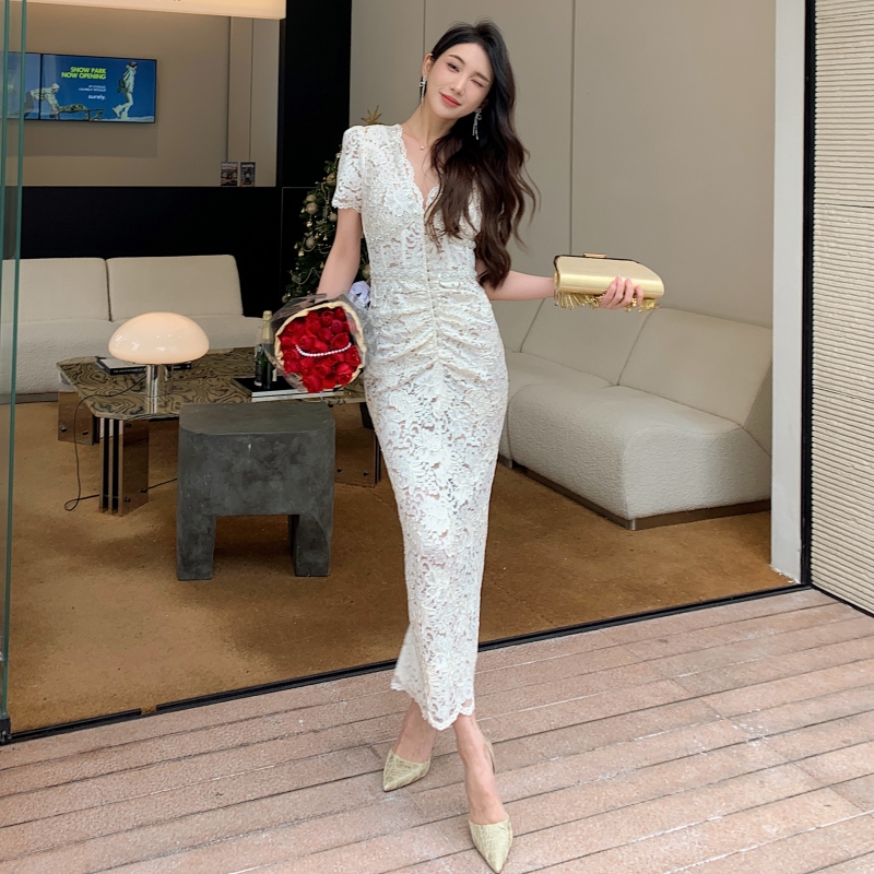 连衣裙女显瘦