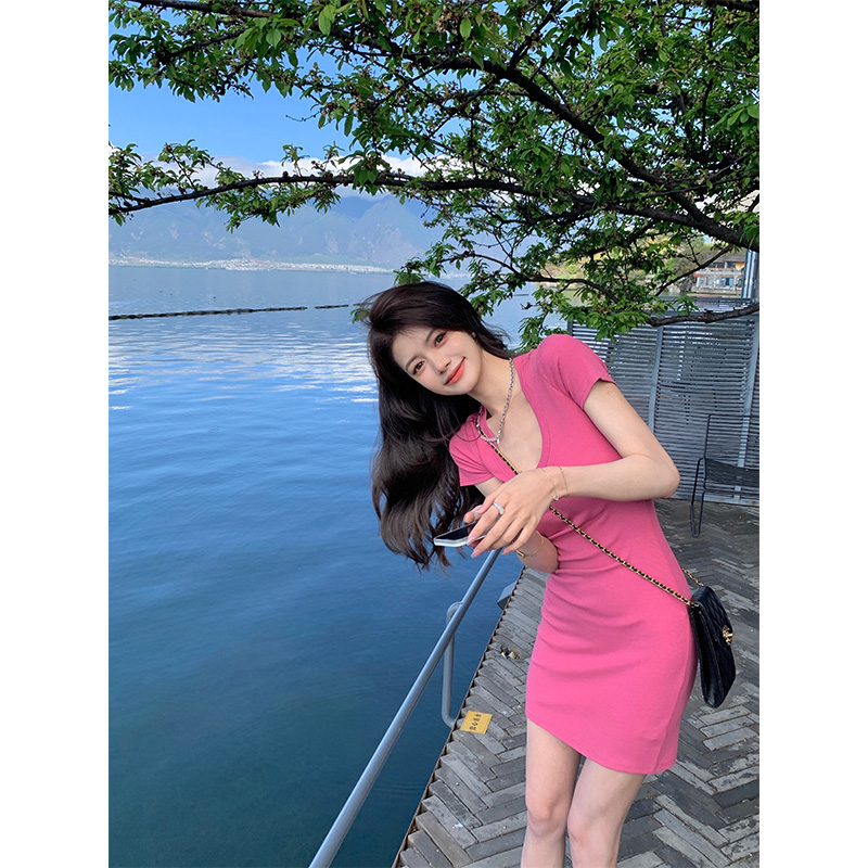 连衣裙女夏季修身显瘦