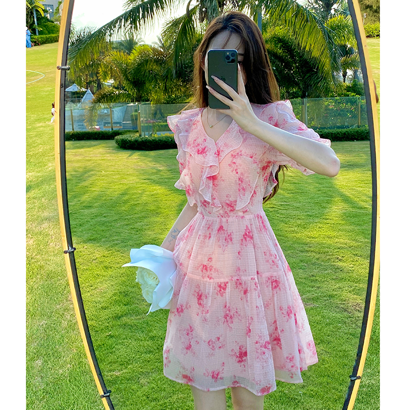 连衣裙女夏荷叶袖