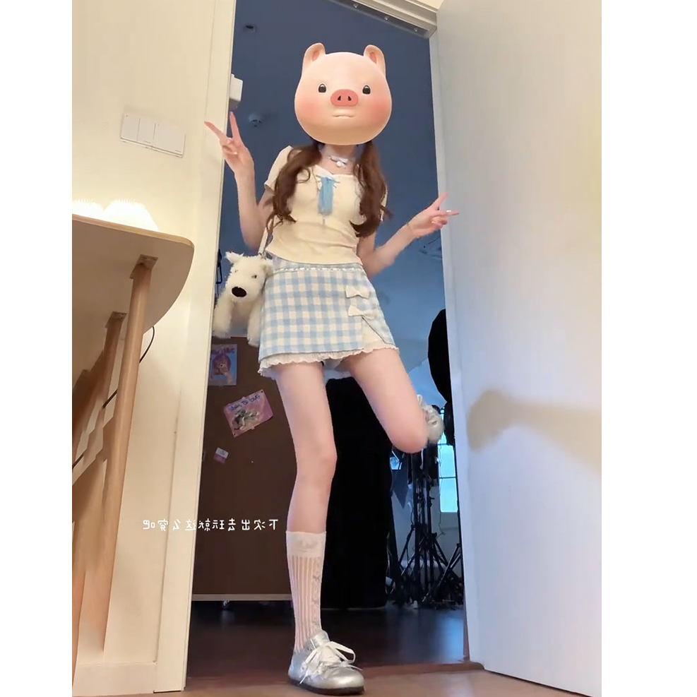 格纹半身裙套装