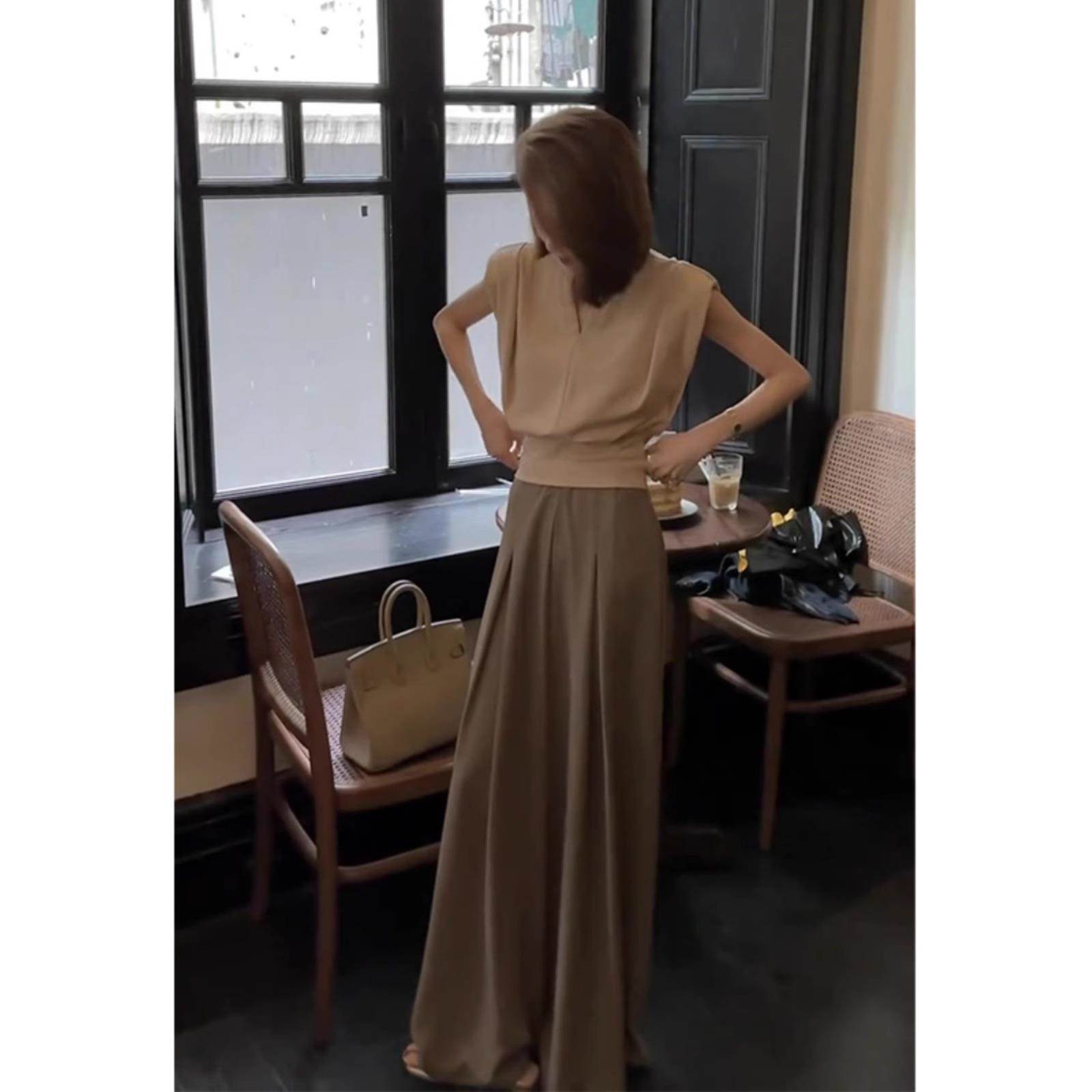 干练气质女装高级感套装夏