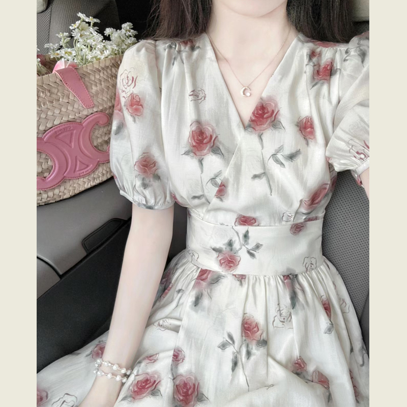 连衣裙女夏长裙显瘦