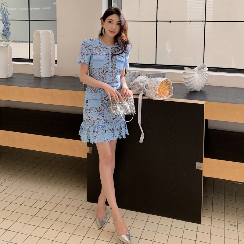 显瘦连衣裙女夏短款