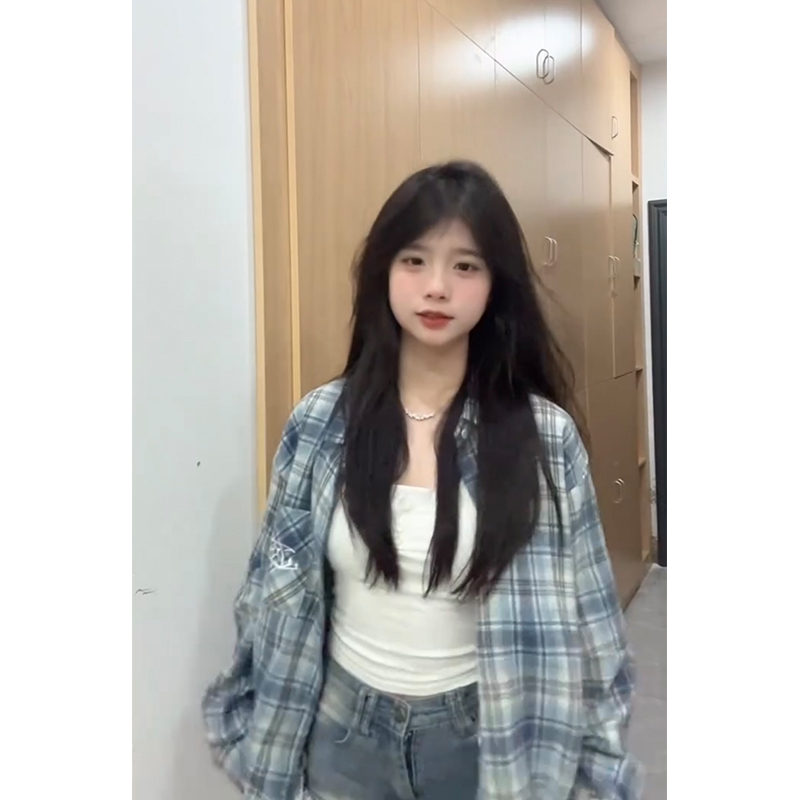 蓝色格子上衣女夏