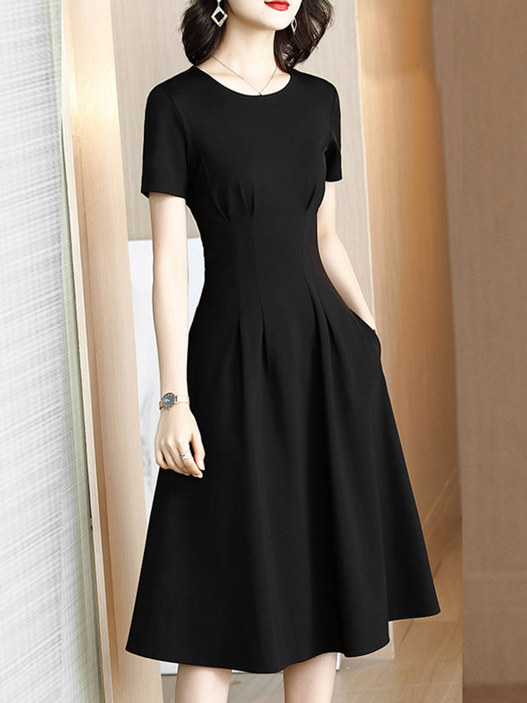 赫本风小黑裙高级感连衣裙夏季