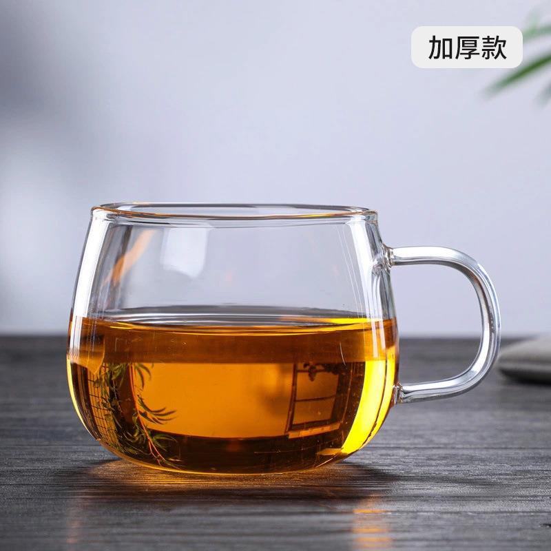 泡花茶的茶杯