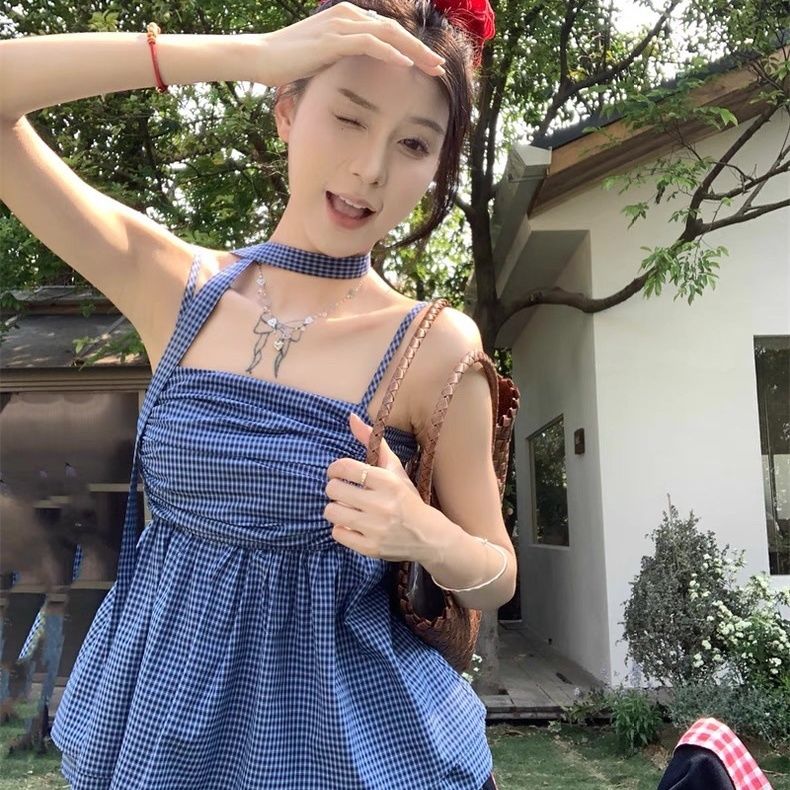 显瘦蓝色格纹上衣