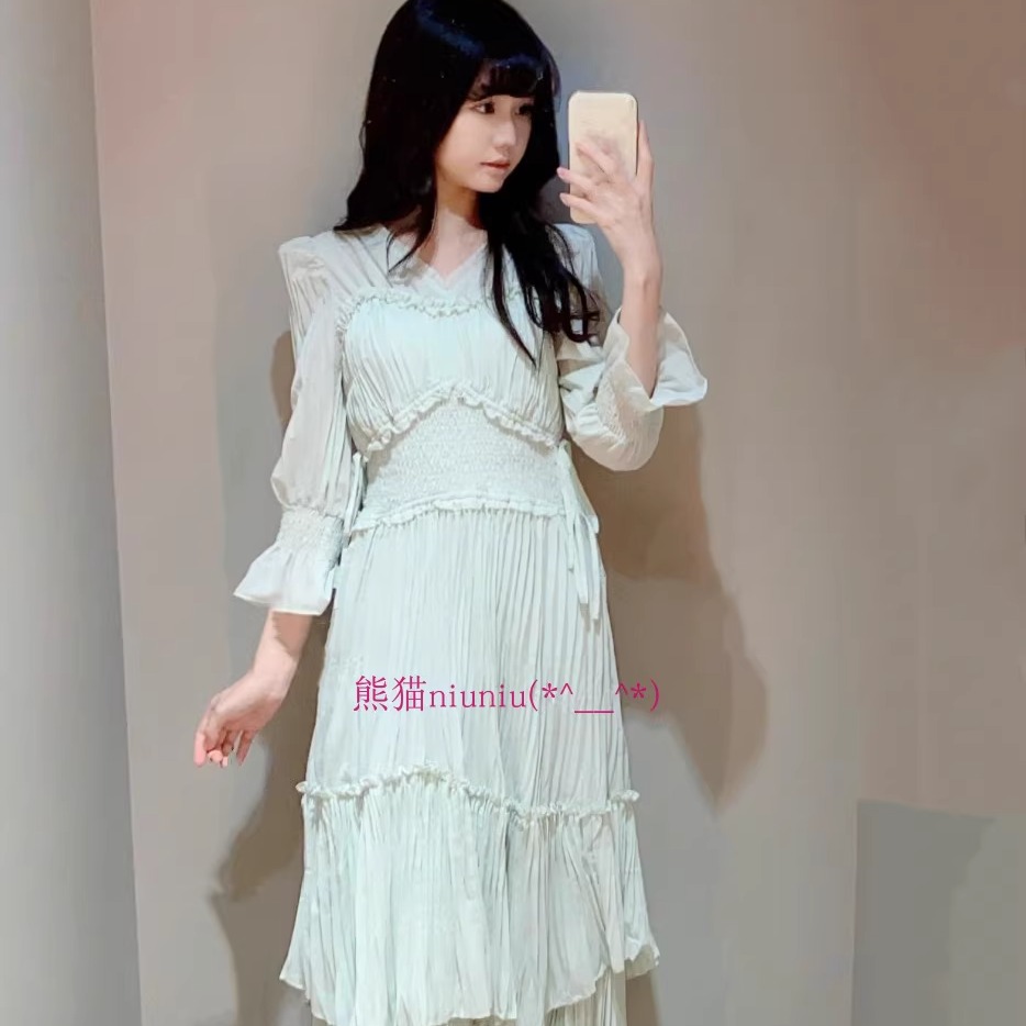 s家甜美印花百褶连衣裙